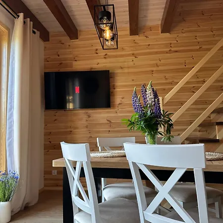 Nad Brzegiem- 20m Od Jeziora Prázdninový dům Wiele